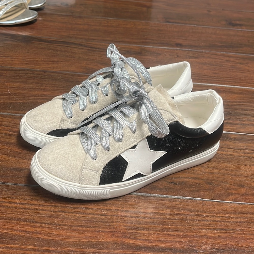 Worn once, size 7